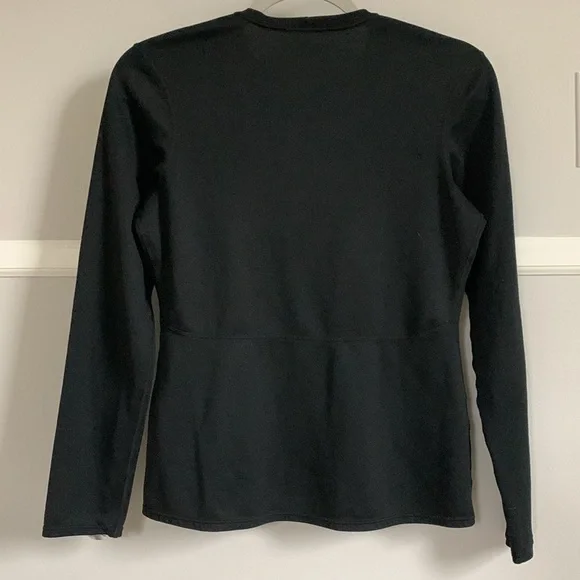 Patagonia baselayer women’s size S black skiing, winter, outdoor shirt - Picture 4 of 5